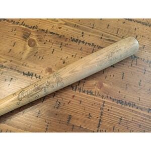 Vintage Henry Hank Aaron Rawlings  Baseball Bat LL1  Wood. 28"